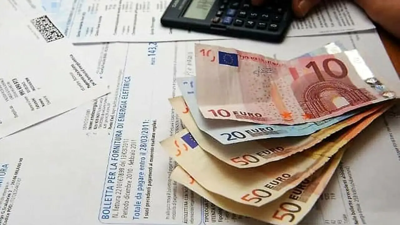 Investire nei titoli di Stato ecco quando conviene e i consigli per i piccoli risparmiatori Immagine selezionata