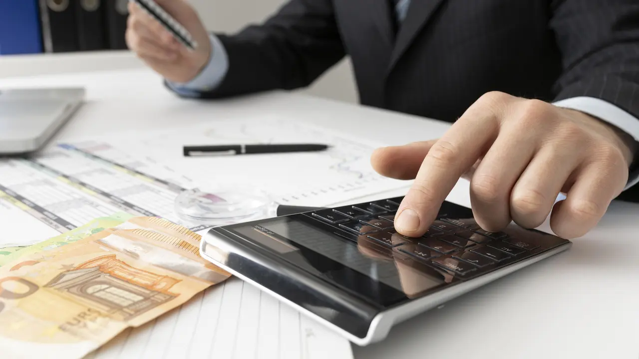 Investire nei titoli di Stato ecco quando conviene e i consigli per i piccoli risparmiatori Immagine selezionata