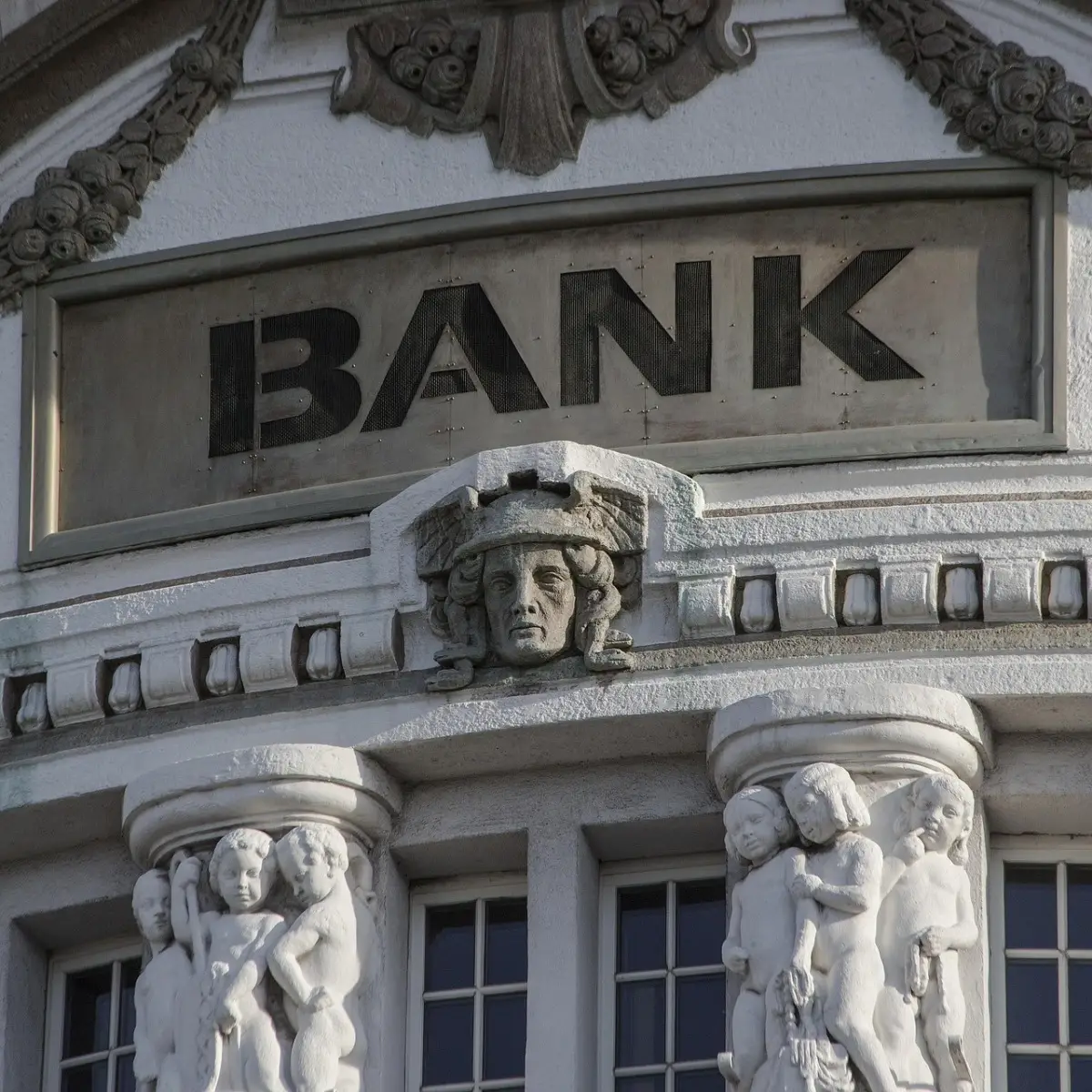 Nuova apertura in città dopo la chiusura di una banca: ecco cosa cambia per i clienti Immagine selezionata