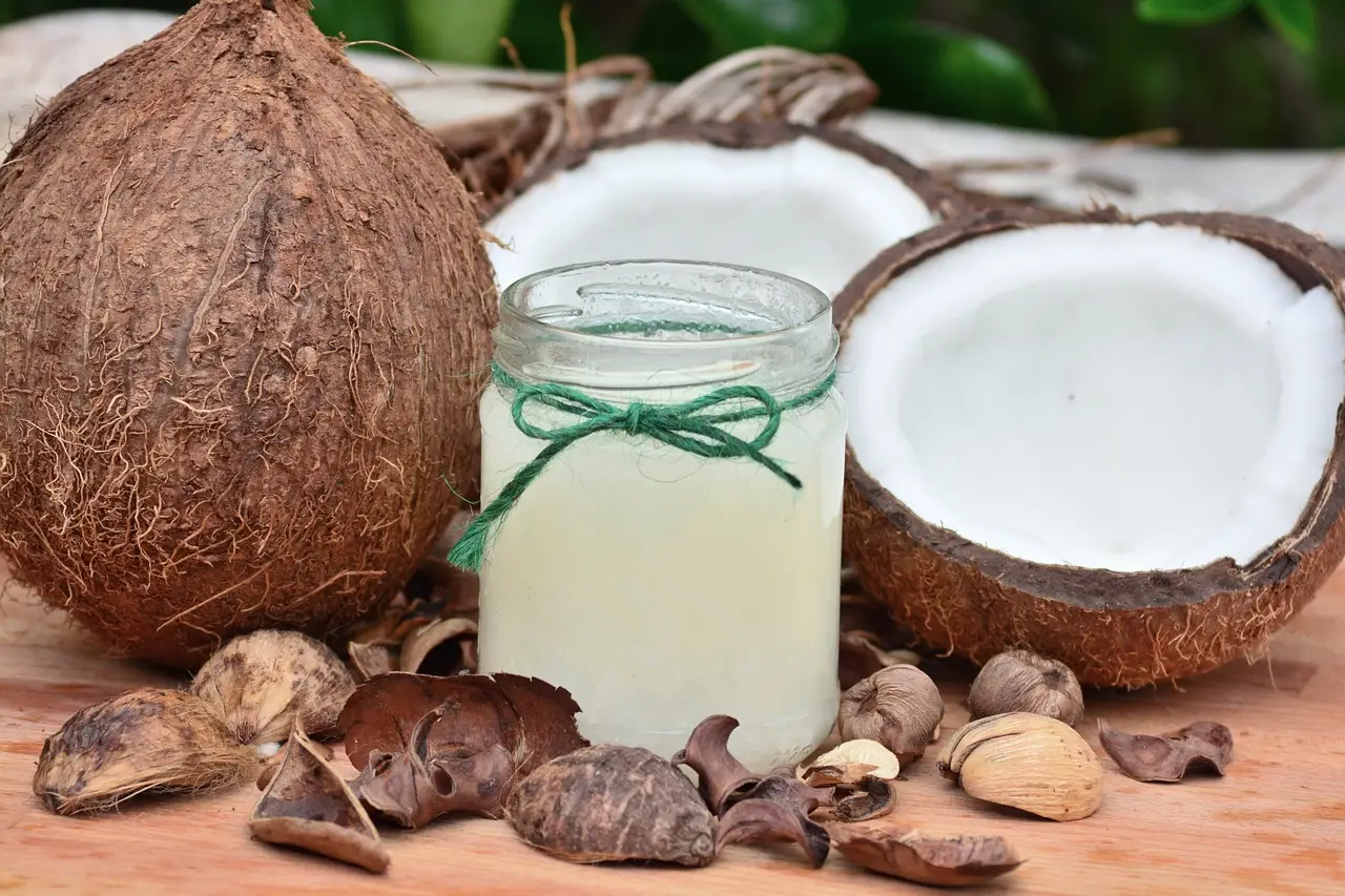 I benefici dell’olio di cocco: ecco come può aiutare a stimolare il metabolismo I benefici dell’olio di cocco: ecco come può aiutare a stimolare il metabolismo