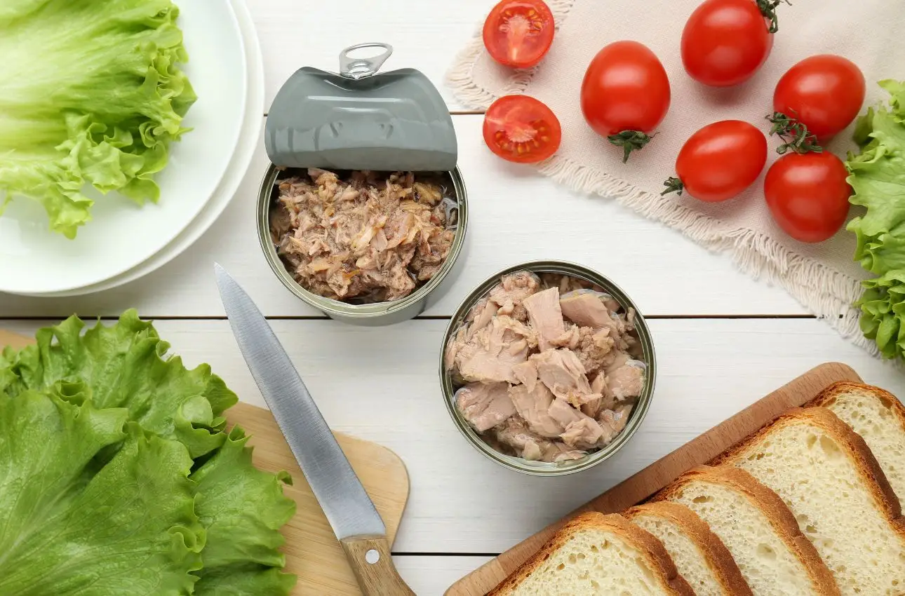 Come scegliere il tonno in scatola più adatto secondo la nutrizionista Come scegliere il tonno in scatola più adatto secondo la nutrizionista