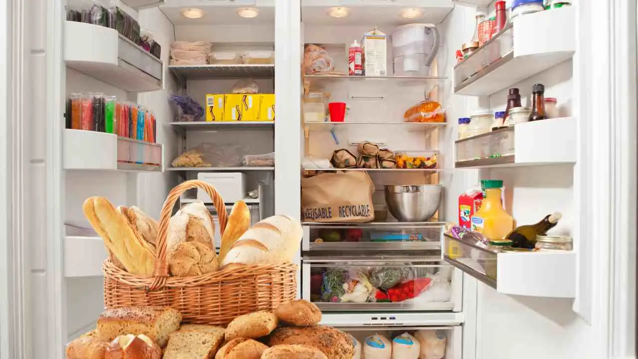 5 errori comuni quando si conservano gli alimenti in dispensa 5 errori comuni quando si conservano gli alimenti in dispensa