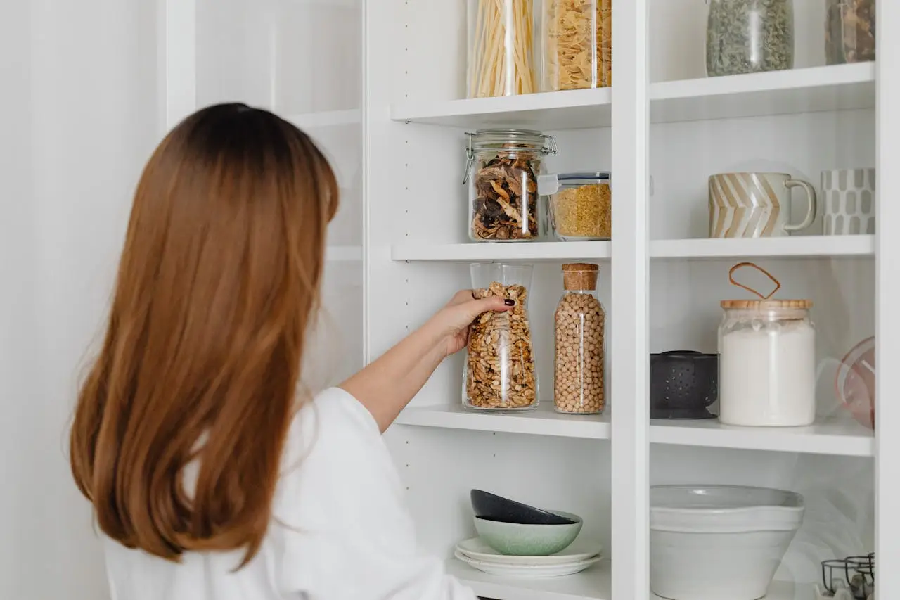 5 errori comuni quando si conservano gli alimenti in dispensa 5 errori comuni quando si conservano gli alimenti in dispensa
