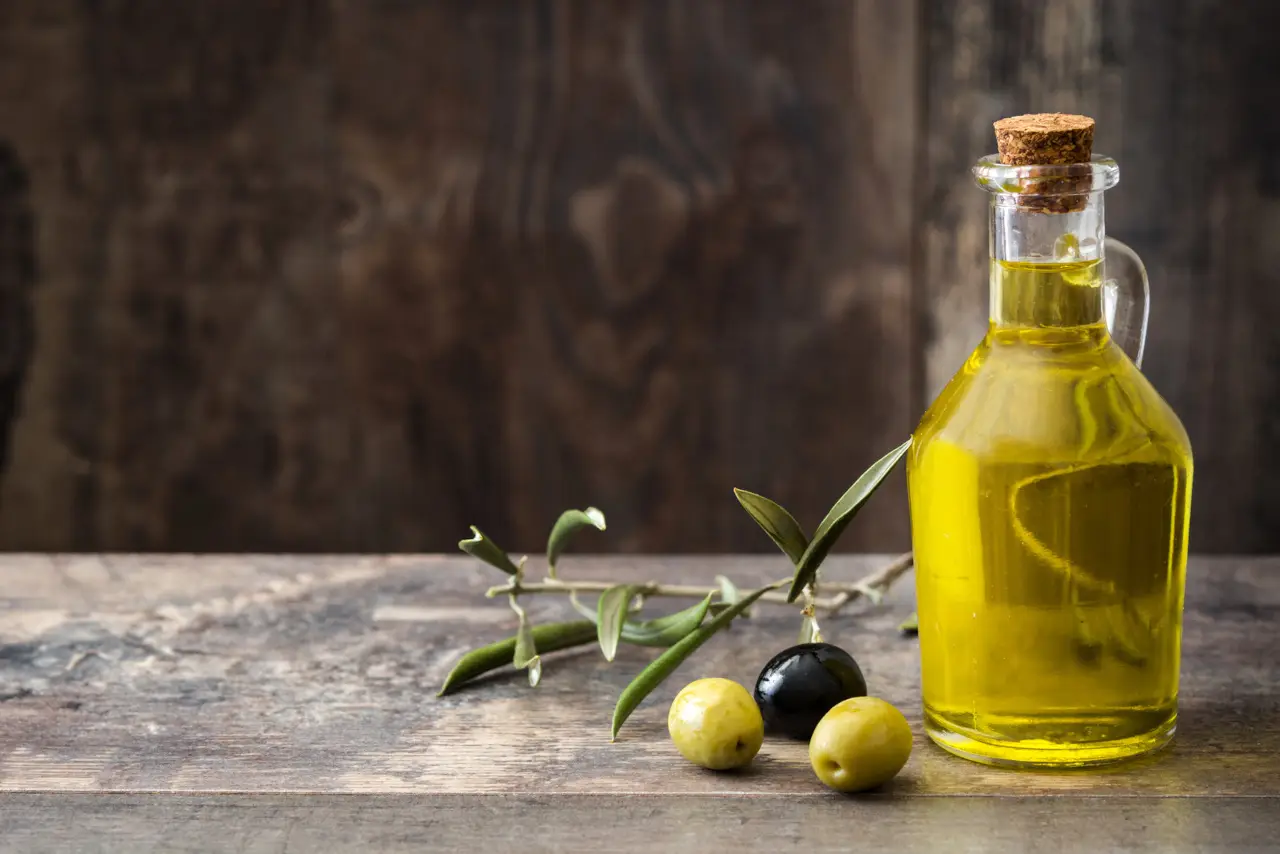 I segreti per scegliere il miglior olio extravergine d'oliva al supermercato I segreti per scegliere il miglior olio extravergine d'oliva al supermercato